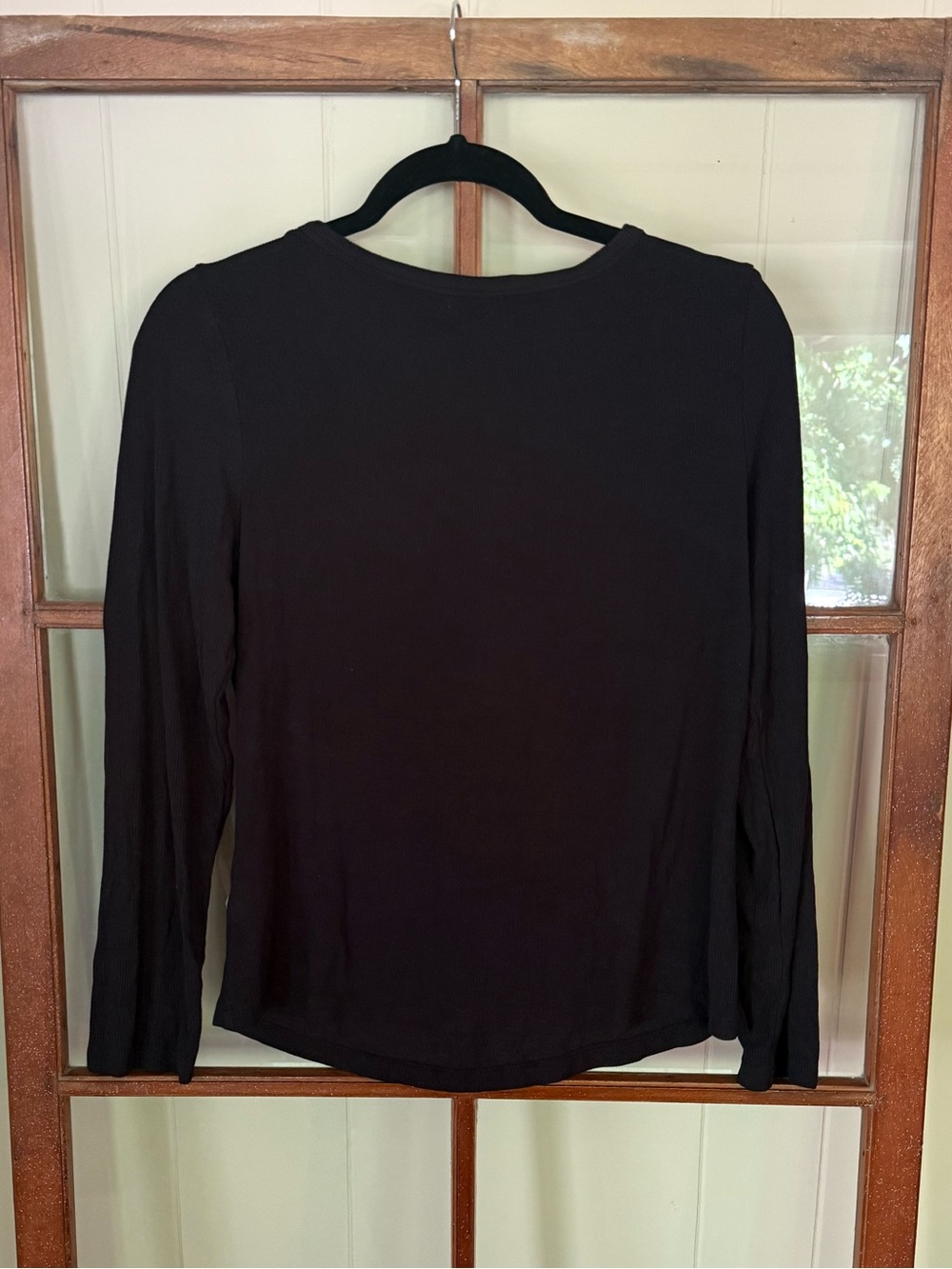 Barefoot Dreams Malibu Collection Black Ultra Soft Rib Long Sleeve Henley Top L - Picture 7 of 8